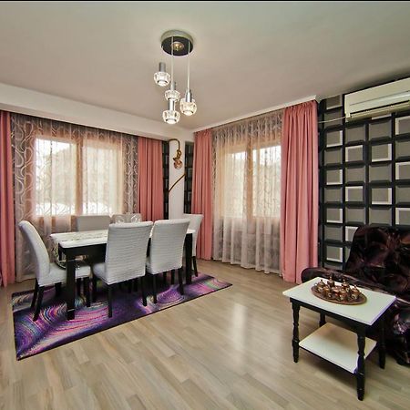 Perla 2-Bdrm In The Heart Of The City Varna Ngoại thất bức ảnh