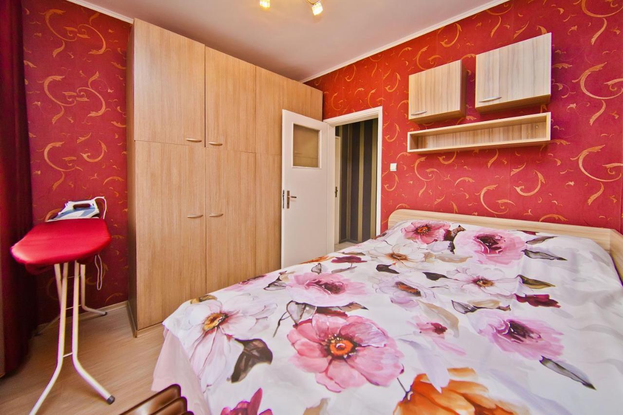 Perla 2-Bdrm In The Heart Of The City Varna Ngoại thất bức ảnh